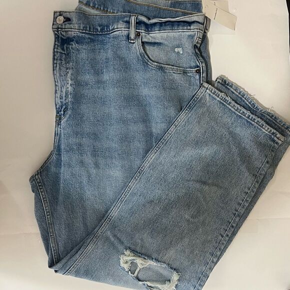 Abercrombie and Fitch The 90s Straight Ultra High Rise Destroyed NWT - Picture 4 of 14